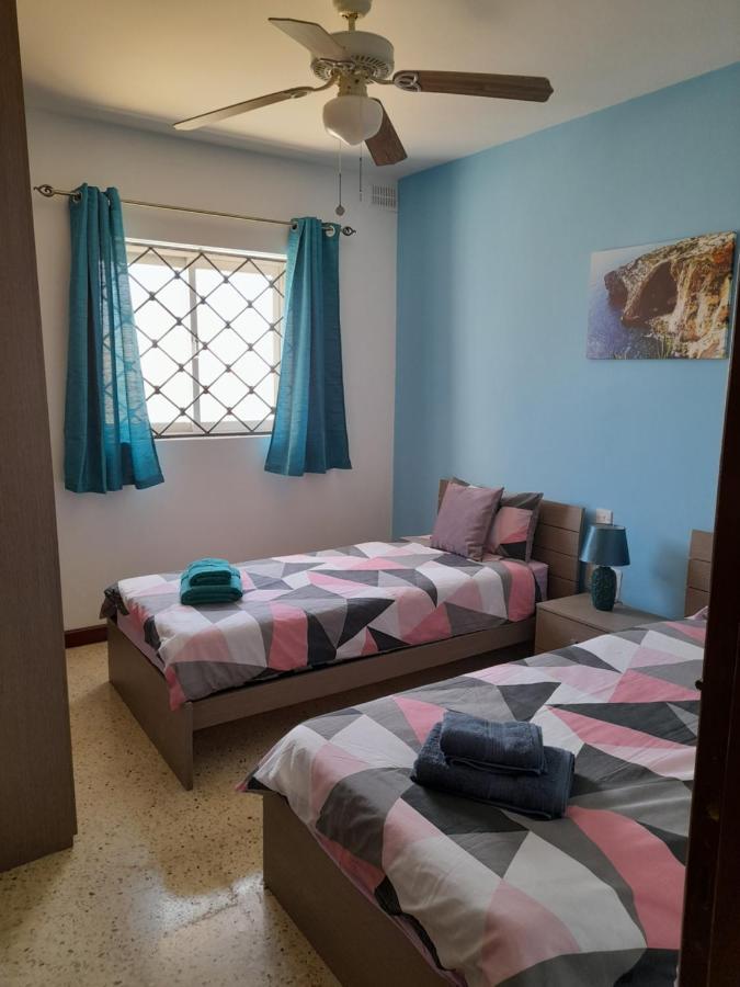 Sunshine Holiday Apartment 4 Next To The Sea St. Paul's Bay Exterior foto