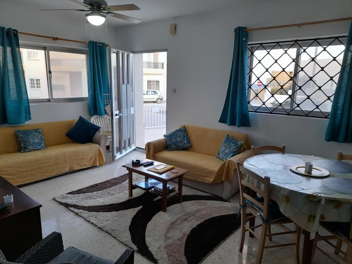 Sunshine Holiday Apartment 4 Next To The Sea St. Paul's Bay Exterior foto